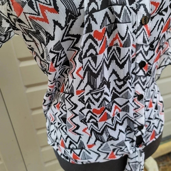 By By Top Aztec Print Sheer Button Front Tie Black White Red Cold Cut Sleeves L - Picture 4 of 12